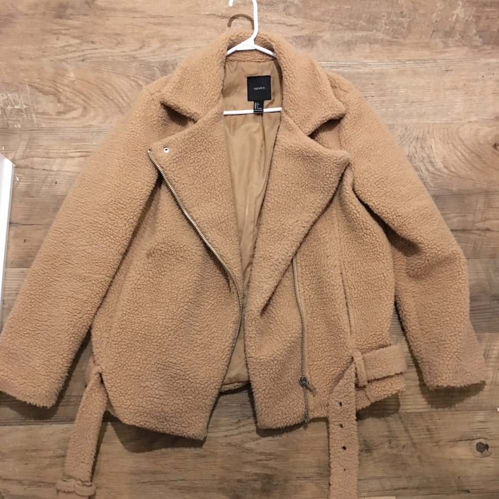 ✨ FOREVER 21 TEDDY BEAR COAT 🐻✨